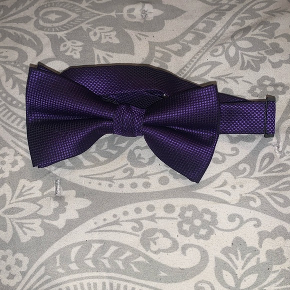 Express bow ties - Picture 2 of 5